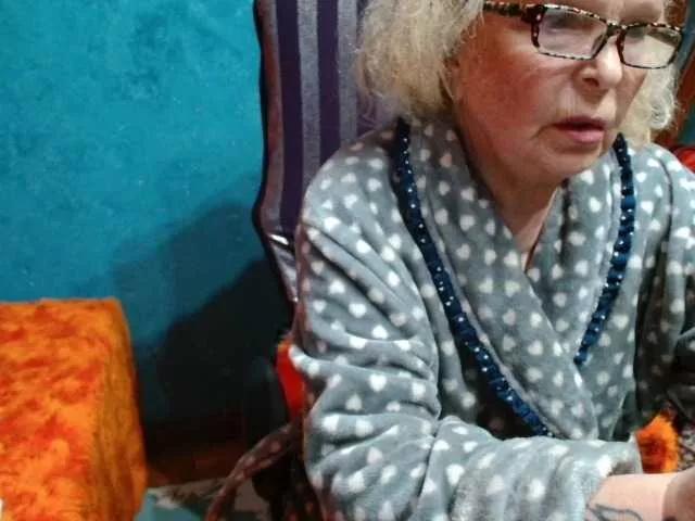 Offline milo4ka77 on BongaCams