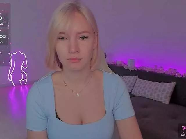 Offline Mira- on BongaCams