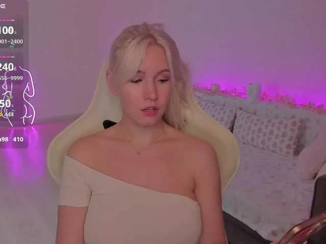 Offline Mira- on BongaCams