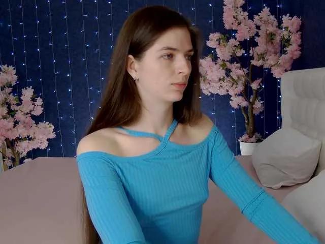 Mirror-Girl on BongaCams 