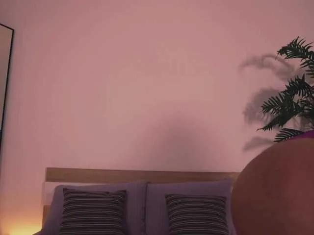 Offline MissLullu on BongaCams