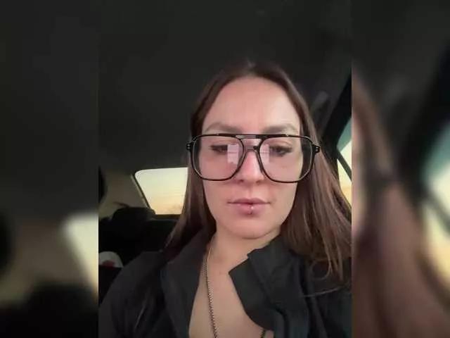 Offline Molly69x on BongaCams