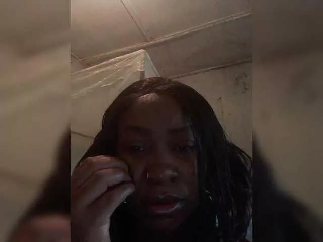 Offline Myra on BongaCams