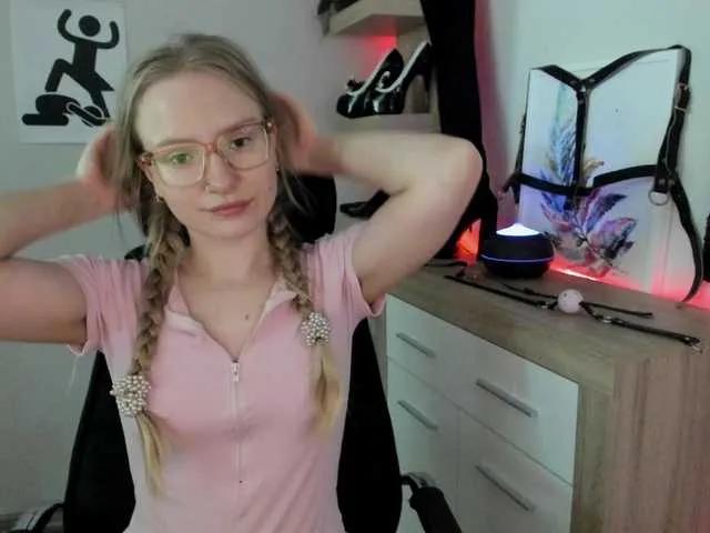 Freechat NancyErotic on BongaCams