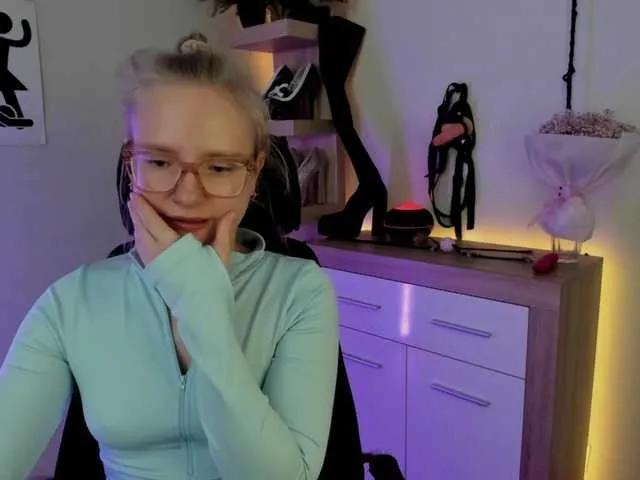 Freechat NancyErotic on BongaCams