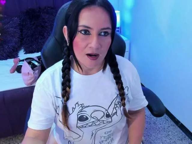 Offline Nathalia-rodriguezz on BongaCams