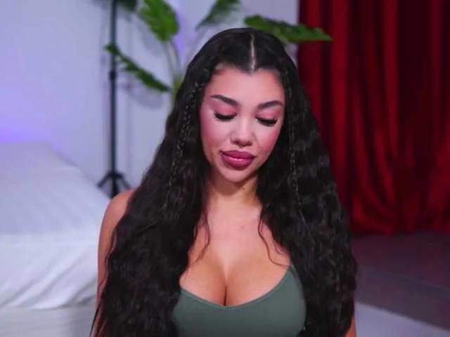 Freechat NatyDesiree on BongaCams