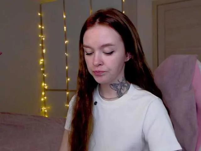 Offline NaughtyMable on BongaCams