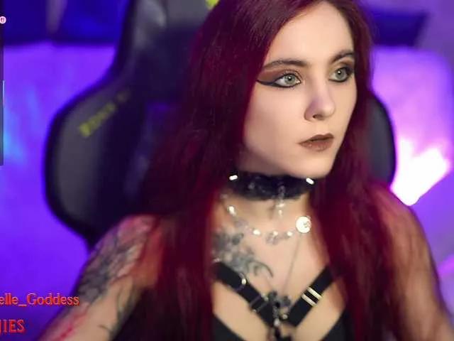 Offline Nellene on BongaCams