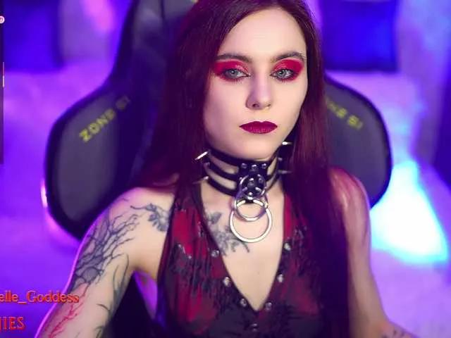 Offline Nellene on BongaCams