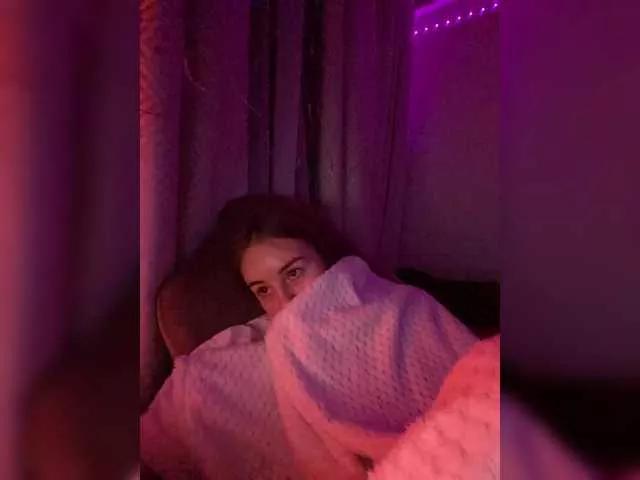 Offline Nestyzz on BongaCams