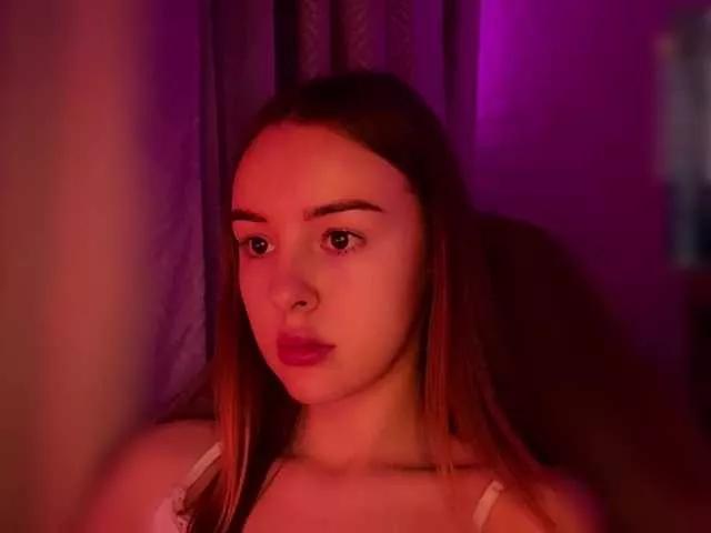 Offline Nestyzz on BongaCams