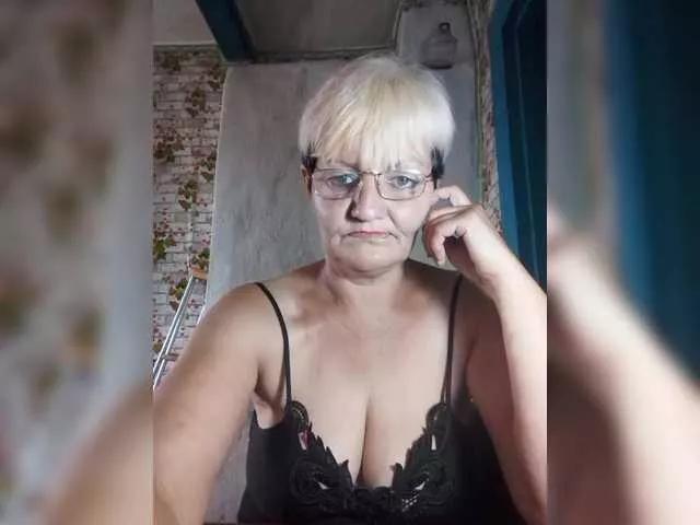 Offline NikaGold45 on BongaCams