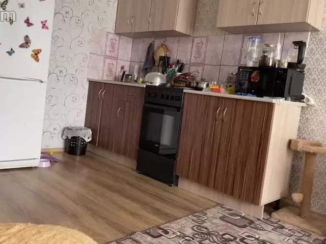 Offline No-Face-Guy on BongaCams