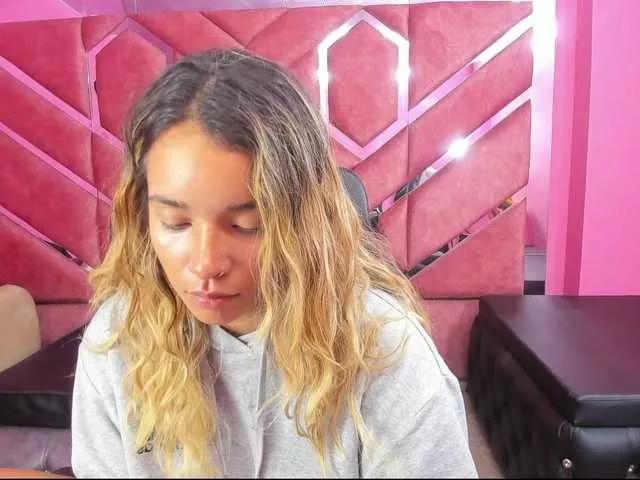 Freechat OliviaFox on BongaCams