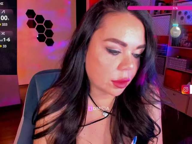 Offline OliviaGoold on BongaCams