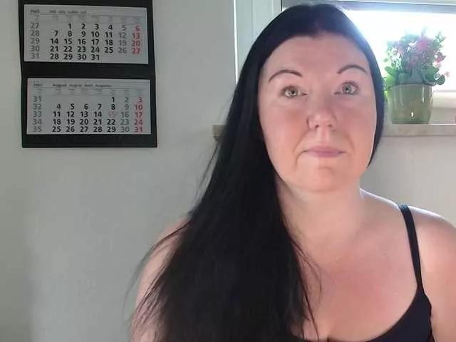 Offline p6w-official on BongaCams