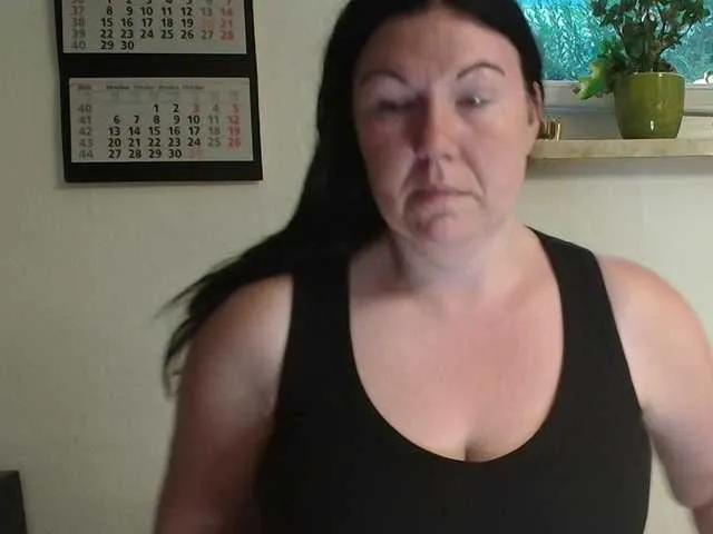 Offline p6w-official on BongaCams