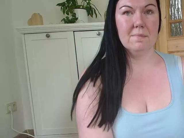 Offline p6w-official on BongaCams