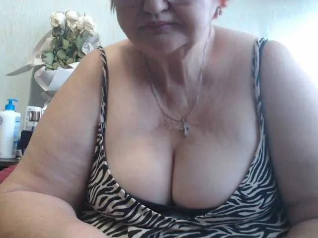 Offline PeggySoft on BongaCams