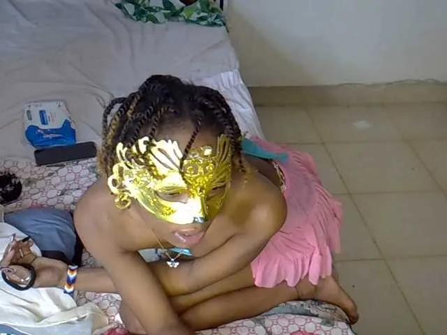 Offline PetiteAlexa on BongaCams