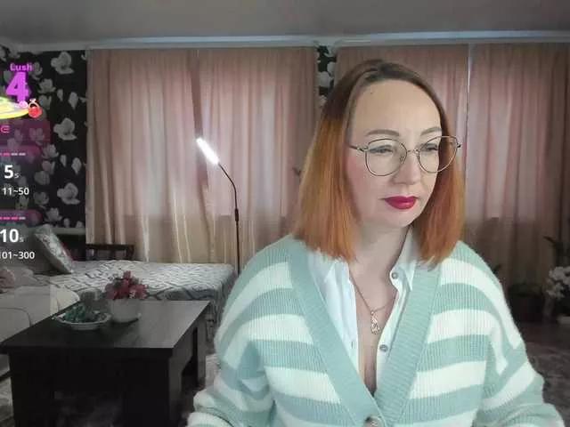 Offline Pink-Lips on BongaCams