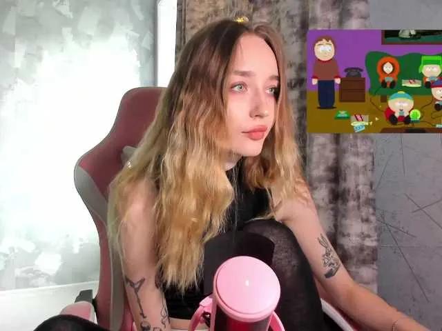 Offline Polikinesis on BongaCams