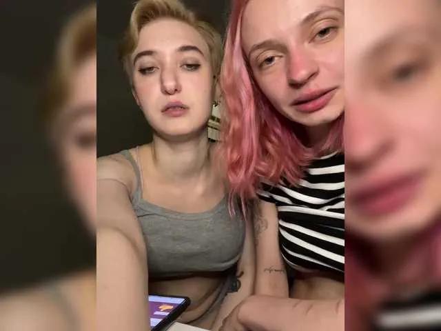 Offline polinkiss on BongaCams