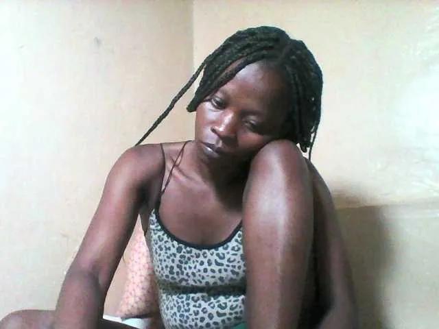 Offline PrettyAlianah on BongaCams