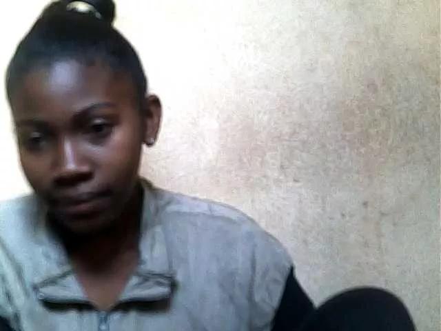 Offline princillah1 on BongaCams