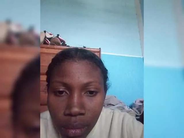 Offline princillah1 on BongaCams