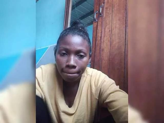 Offline princillah1 on BongaCams