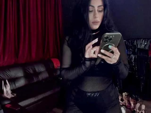 Offline puffyllove on BongaCams