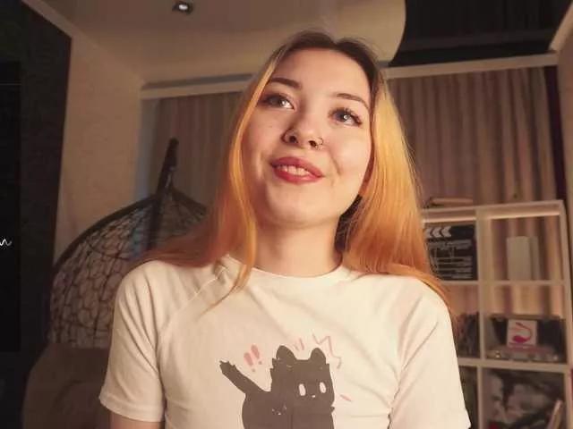 Offline Pussy-Pikmi on BongaCams