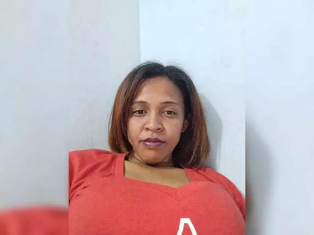 Offline Rabearivelo on BongaCams