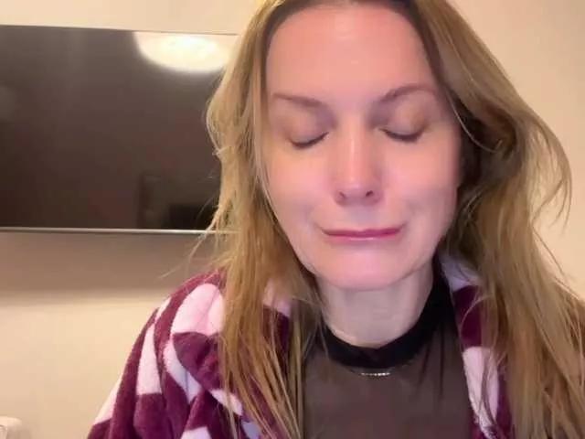 Offline RachelSweet on BongaCams