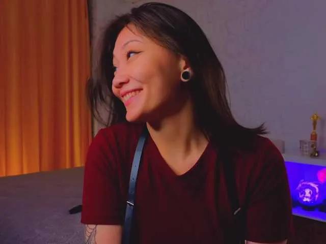 Offline RenaWong on BongaCams