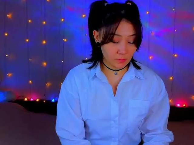 Offline RenaWong on BongaCams