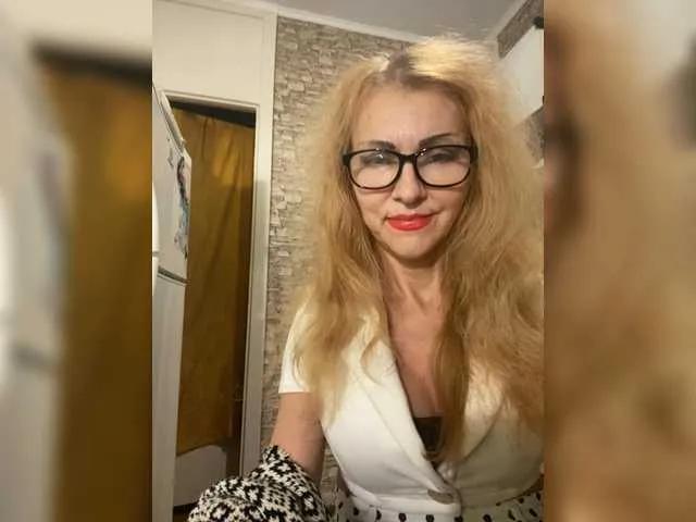 Ritia on BongaCams 
