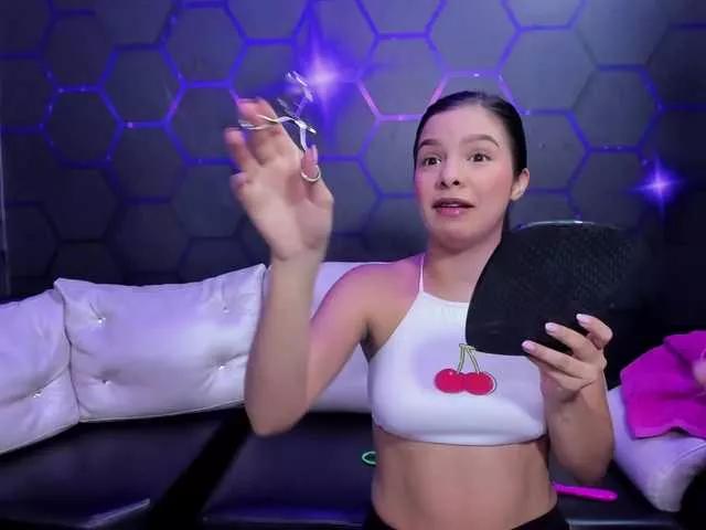 Offline room-kitty on BongaCams