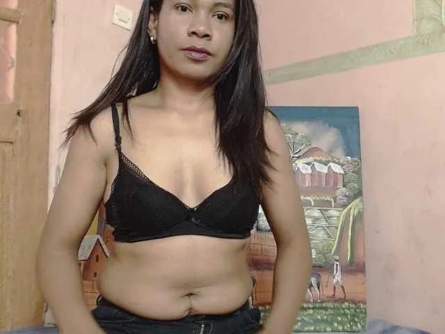 Offline Rsylvie on BongaCams