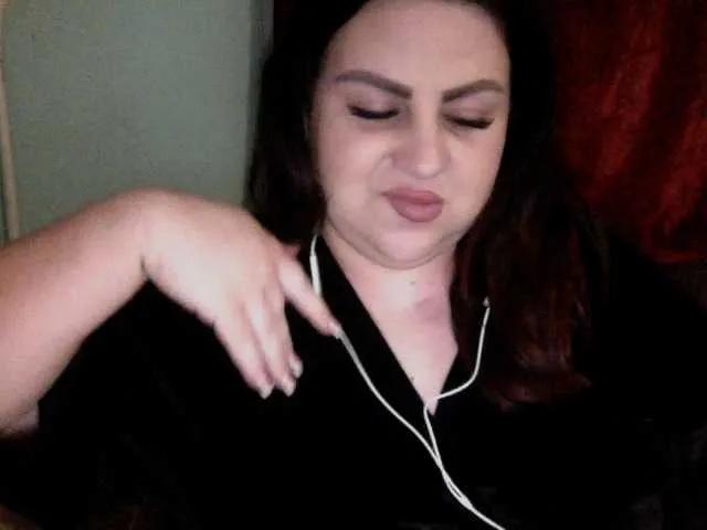 Ruby-Lorrie — Freechat on BongaCams