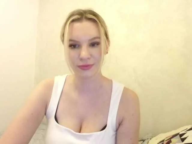 Offline SadieCute on BongaCams