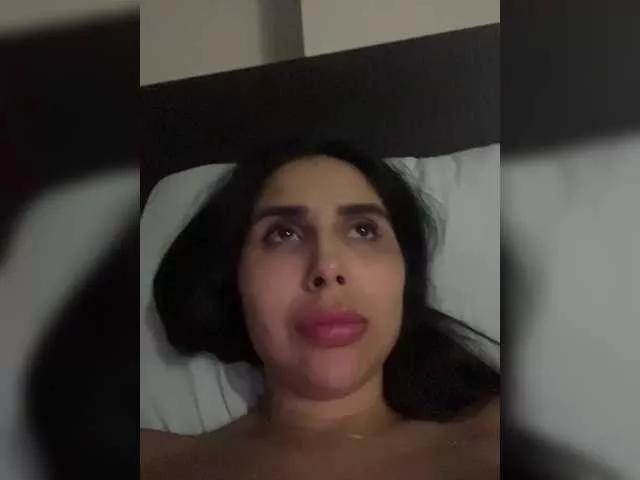 Freechat SallyeLeins on BongaCams