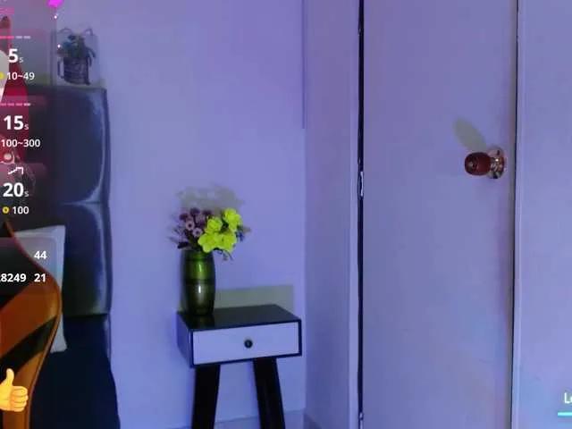 Offline Samara-wish on BongaCams