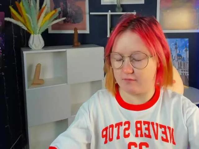 Offline Sara-Moor on BongaCams