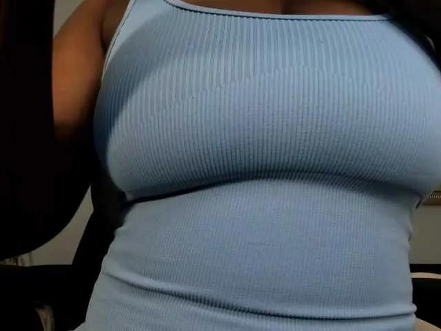 BongaCams SavannahStorm is Freechat SavannahStorm — I love naughty games, and receiving orders tell me your hottest fantasies and teach me how to fulfill them, pleasing you is what excites me the most