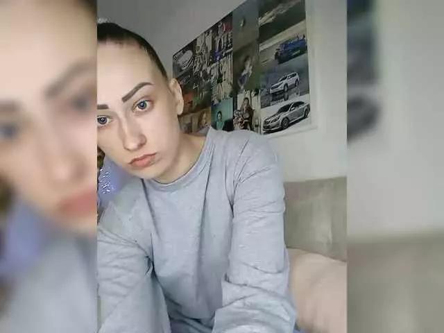 Offline Schumaxer777 on BongaCams