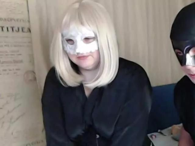 Offline SeksyKitty-nasty on BongaCams