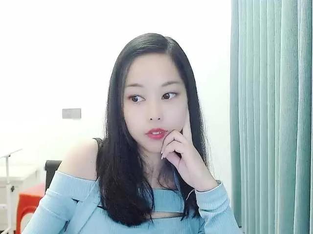 Offline Selinababy99 on BongaCams